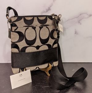 *Brand New* Coach Swingpack Cross Body